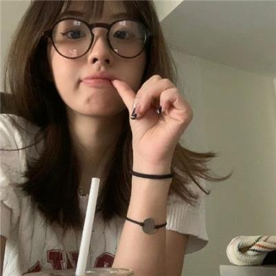 桃红女霸